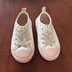 Toddler Girl Shoes 6 - Old Navy
